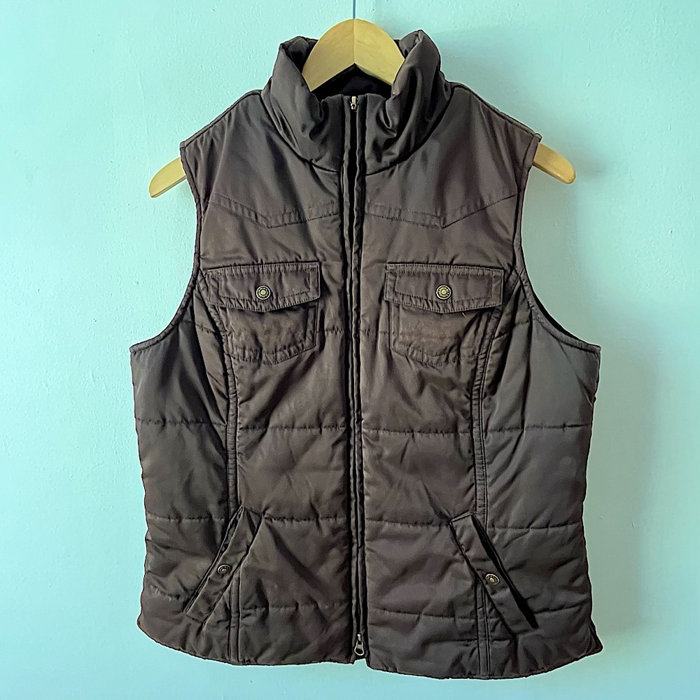 Ariat women’s chocolate brown quilted vest